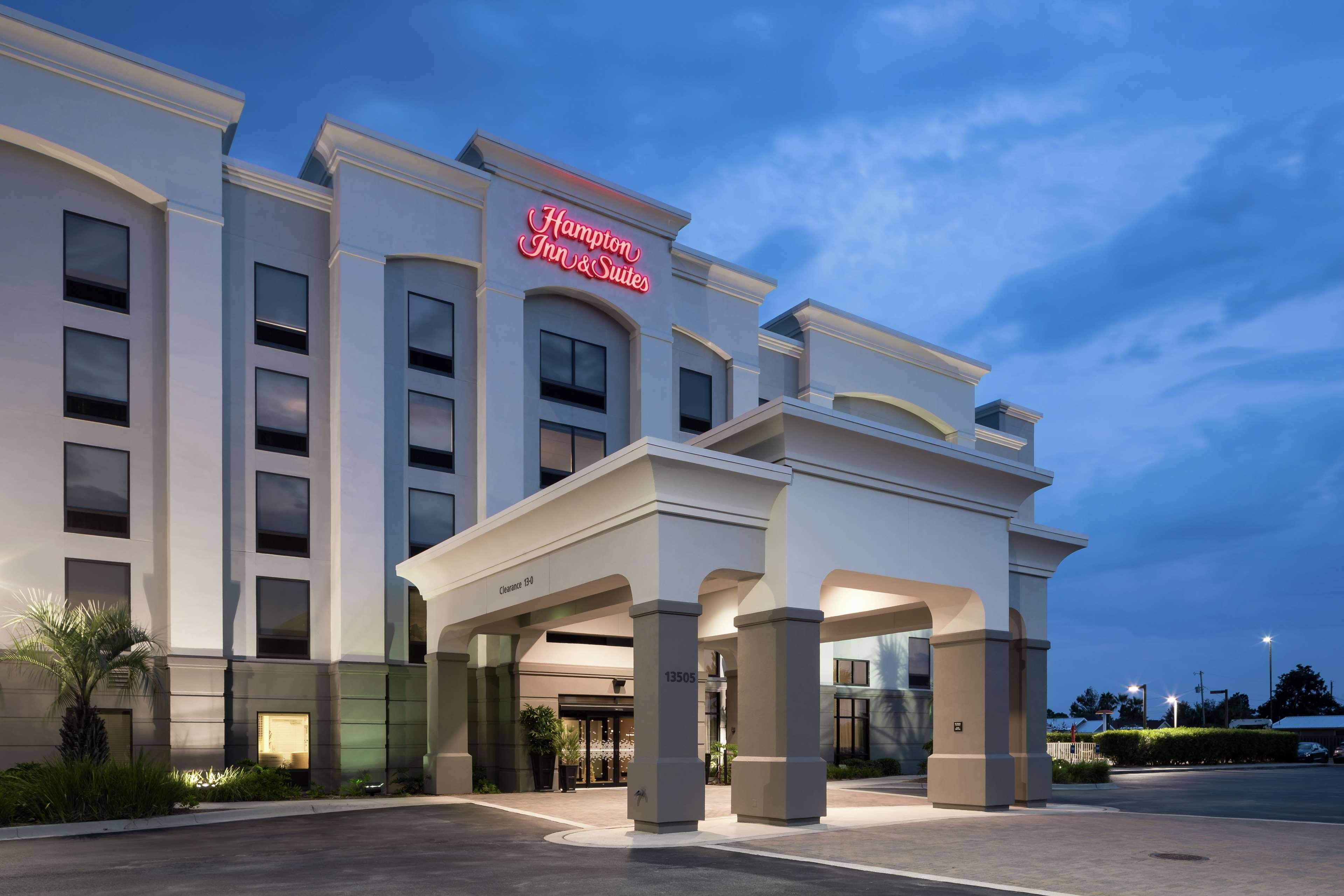 Hampton Inn & Suites Panama City Beach-Pier Park Area Exterior photo