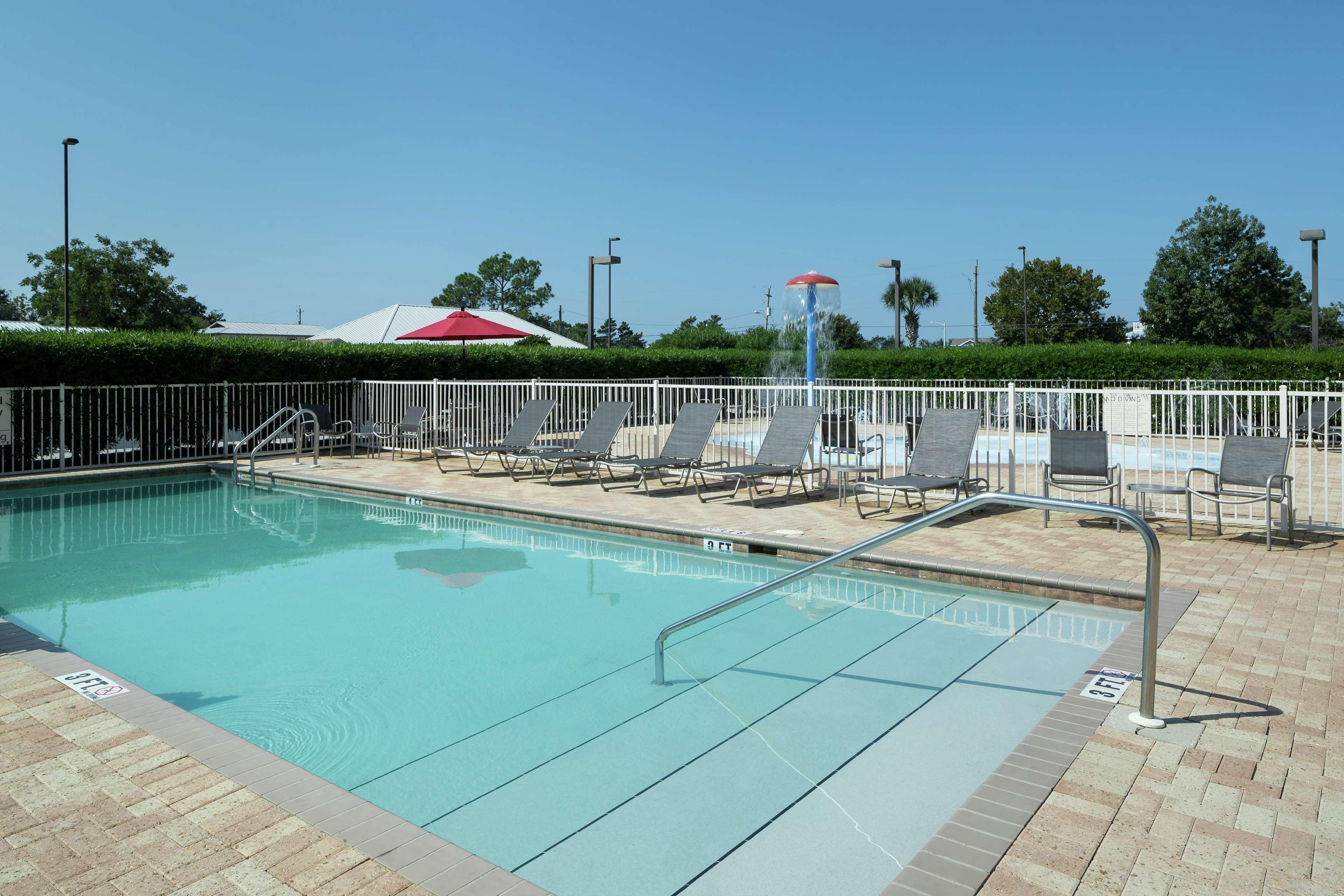 Hampton Inn & Suites Panama City Beach-Pier Park Area Exterior photo