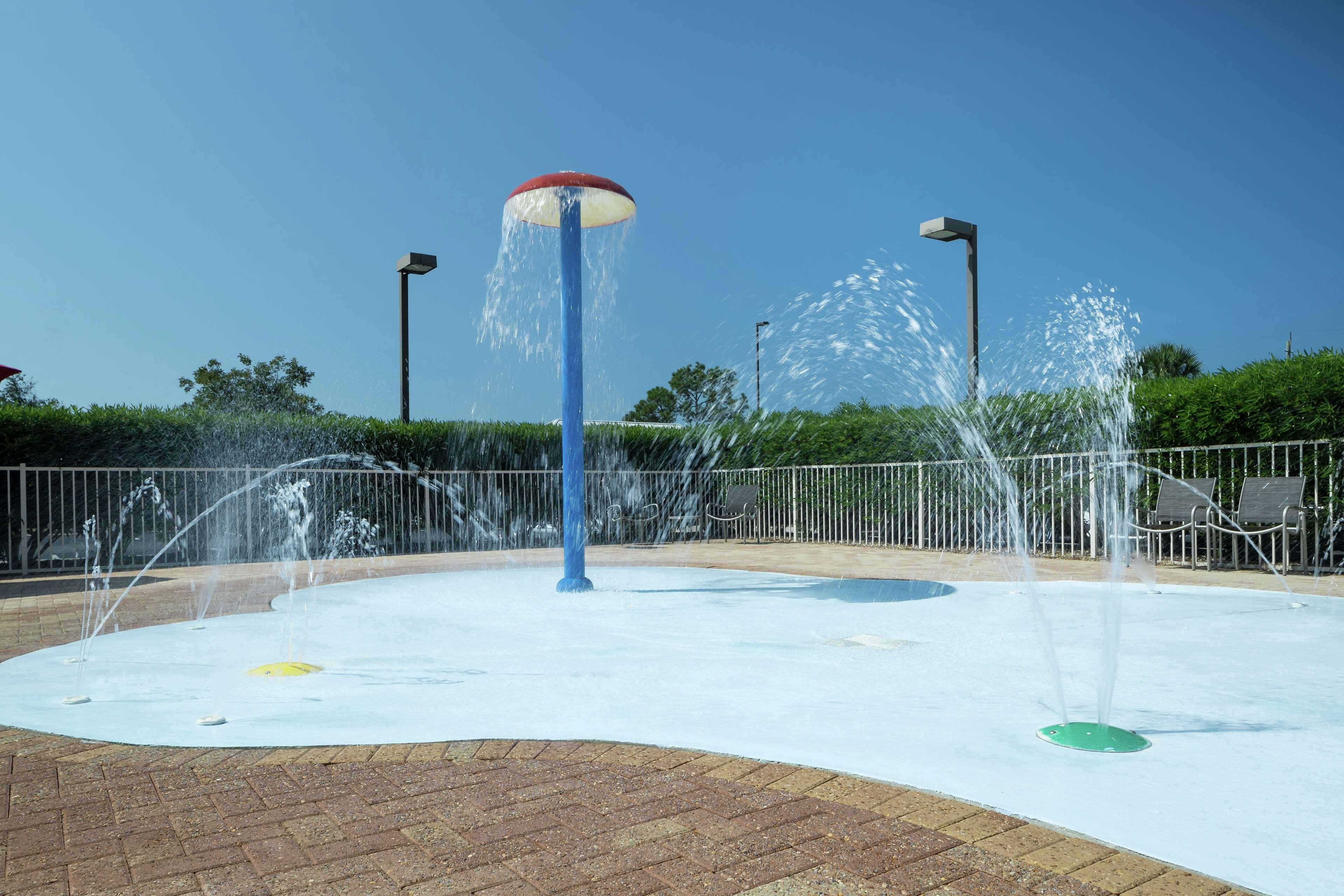 Hampton Inn & Suites Panama City Beach-Pier Park Area Exterior photo